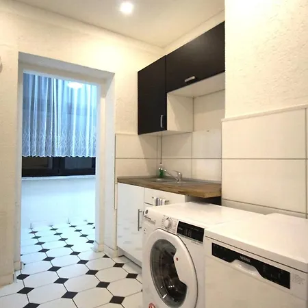 Maye Oberhausen City Deluxe - 1